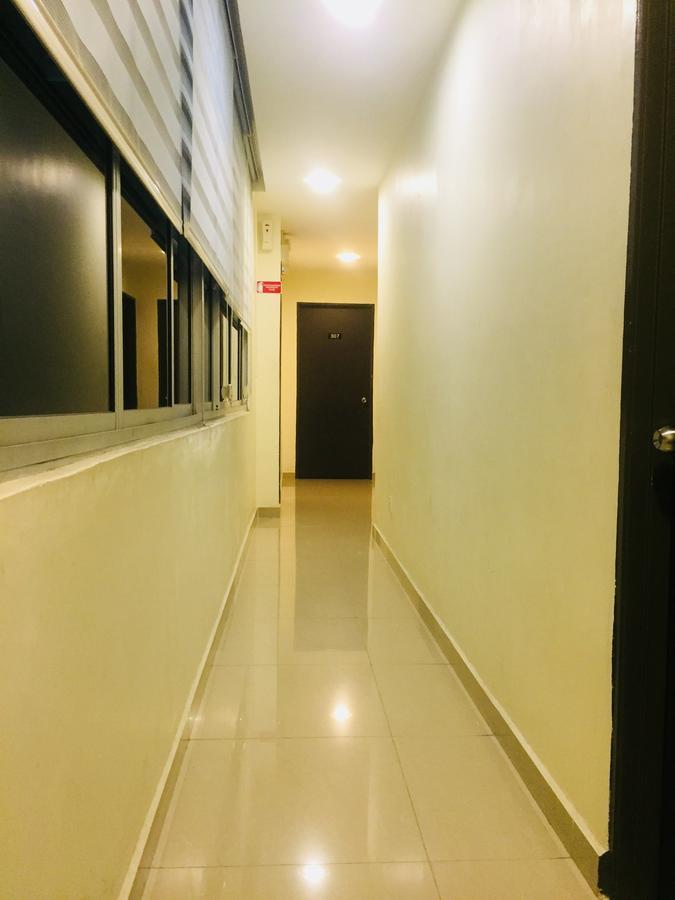 Desa House Hotel Kepong Bagian luar foto
